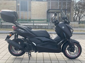 Yamaha Xmax 125 - 6