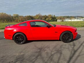 Ford Mustang GT 5.0 V8 - 6