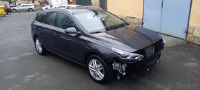 Hyundai i30 CW Kombi 1.6 CRDi Family - 6