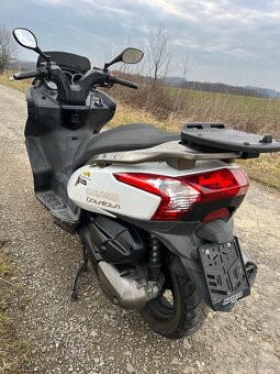 Kymco Downtown 300i - 6