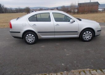 Škoda Octavia 1,6 85KW benzín manuál 85 kw - 6