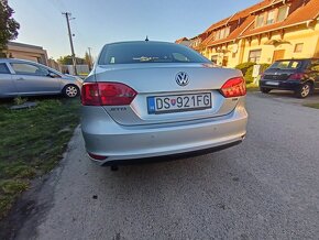 Predam Volkswagen Jetta - 6