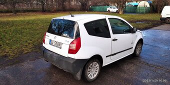 CITROEN C2 1,1 Benzín - 6