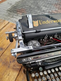 PISACI STROJ 1905-UNDERWOOD -USA - 6