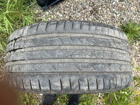 Kumho Ecsta dvojrozmer 225/40 a 255/35 r19 - 6