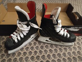 Korcule Bauer Vapor X300 JR velkost 3R, velkost EU36 - 6