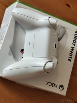 Gamepad ovládač na XBox series, Xbox one - 6