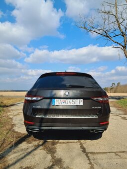 Skoda Superb 2.0 tdi 140kw L&K - 6