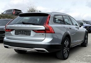 Predám Volvo V90 D5 Cross Country - 6