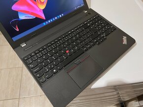 15.6"/Lenovo Notebook/i3-5005/8GB RAM/256GB SSD/1x Grafika - 6