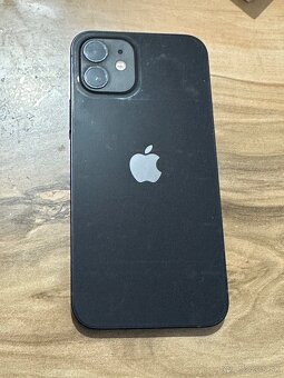 Predám Apple iPhone 12 64GB Black Malé známky opotrebovania - 6