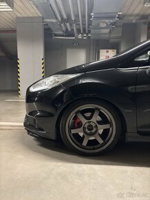 Ford Fiesta ST - 6