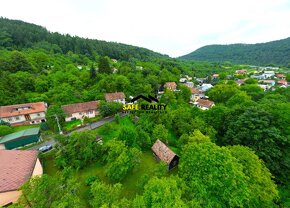 Stavebný pozemkom s chatou, Vranie - 6