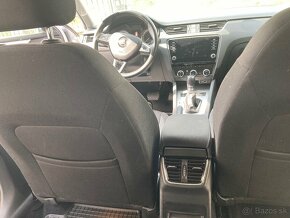 Skoda octavia combi 1,6 tdi dsg - 6