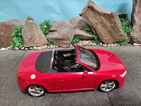 prodám model 1:18 audi TT 2014 minichamps - 6