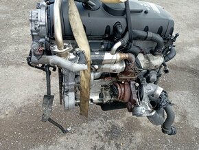 VOLKSWAGEN TOUAREG 2,5R5 TDI MOTOR BPE, 2,5 R5 TDI KOMPLETNÍ - 6