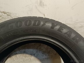 205/60 R16 Letné pneumatiky Goodyear EfficientGrip 2 kusy - 6