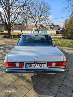 Mercedes W123 - 6