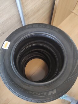 215/60 R16 95V Nexen - 6