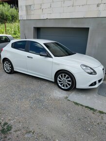 Alfa Romeo Gulietta - 6