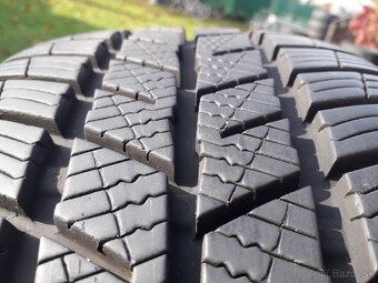 205/50 r17 zimne pneumatiky barum - 6