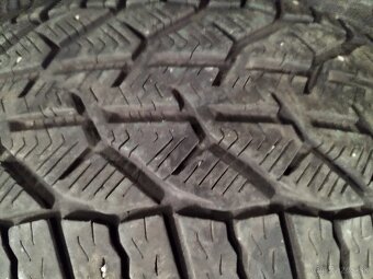 225/55 r17 zimne pneu  rok 2024 - 6