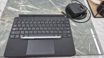 Microsoft surface go - 6