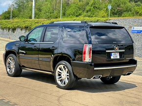 2014 Cadillac Escalade, 6.2 V8 Platinum | 38 330km - 6