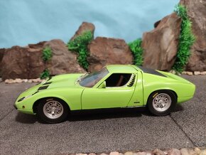 Prodám model 1:18 lamborghini miura - 6