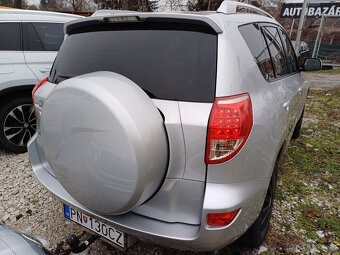 toyota rav4 2,0i,112kw,benzín,rok11-2006,kúp. v SR - 6