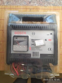 PREDÁM 12V  NABÍJAČKU BOSCH BATTMAX 6, - 6