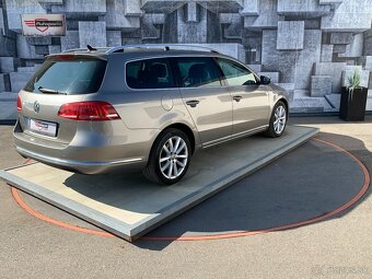 Volkswagen Passat 2.0TDI 125KW, VÝBAVA - 6