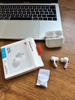 Apple AirPods pro - 6