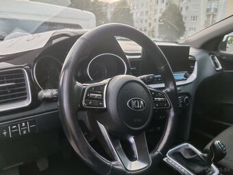 Kia ceed rv 2021 - 6