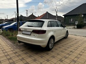 Audi A3 Sportback - 6