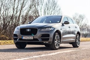 Jaguar F-Pace 2.0 I4 300k Portfolio AWD A/T - cena s DPH - 6