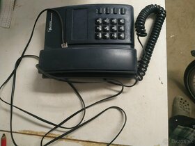 Telefon. - 6