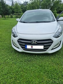 HYUNDAI I30 1,6 Benzin + LPG - 6