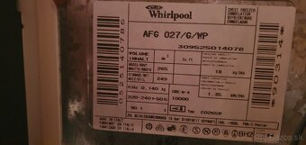 Truhlicova mraznička Whirlpool  270l - 6