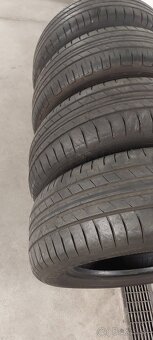 215/60 R16 Goodyear - 6