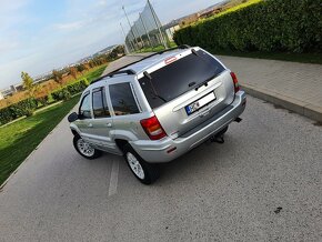 Jeep Gand Cherokee 2.7 CRDI AT Quadra-Drive 130 000 km - 6