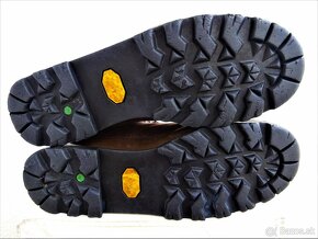 LA SPORTIVA VIBRAM EXPEDITION / Jeff Lowe / " 43 / 9 " - 6