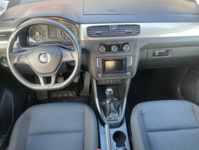 VOLKSWAGEN CADDY MAXI 2,0 TDi 7 míst záruka km - 6