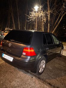 Golf 4   1.4 benzín - 6