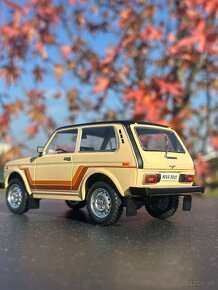 LADA zberatelsky model v mierke 1:18 a 1:24. - 6