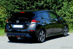 NISSAN Leaf 40kWh Visia FULL Vybava, LED Svetla, BOSE Sound - 6