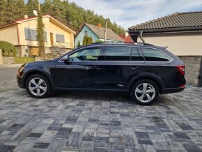 Škoda Octavia Combi 2.0 TDI 184k Scout DSG 4x4 - 6