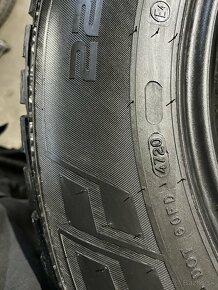 225/65R16C - 6