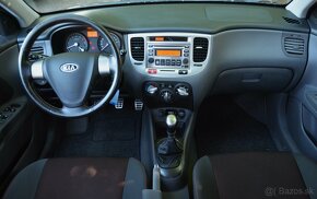 KIA Rio 1.4 SR. voz, TOP stav, plná servisná história - 6