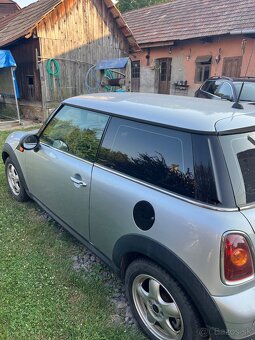 Predám mini cooper 1.4 70kw 2009 - 6